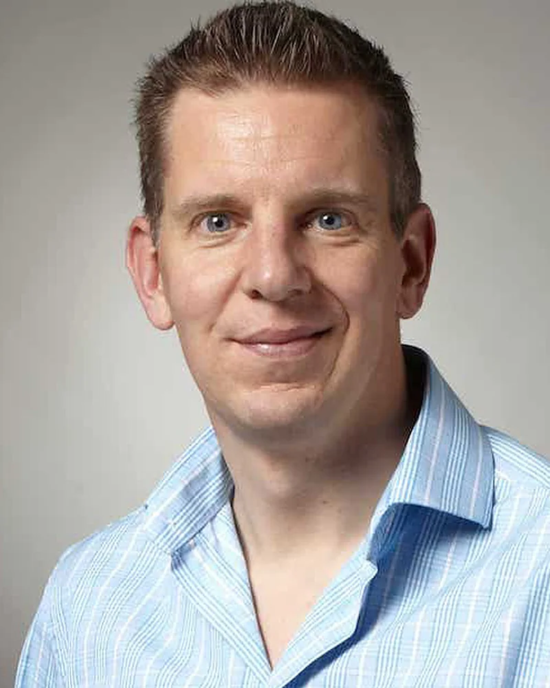 Mike Rhodes